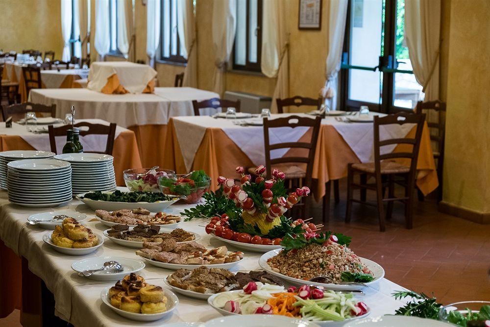 Albergo La Foresta Реджелло Экстерьер фото